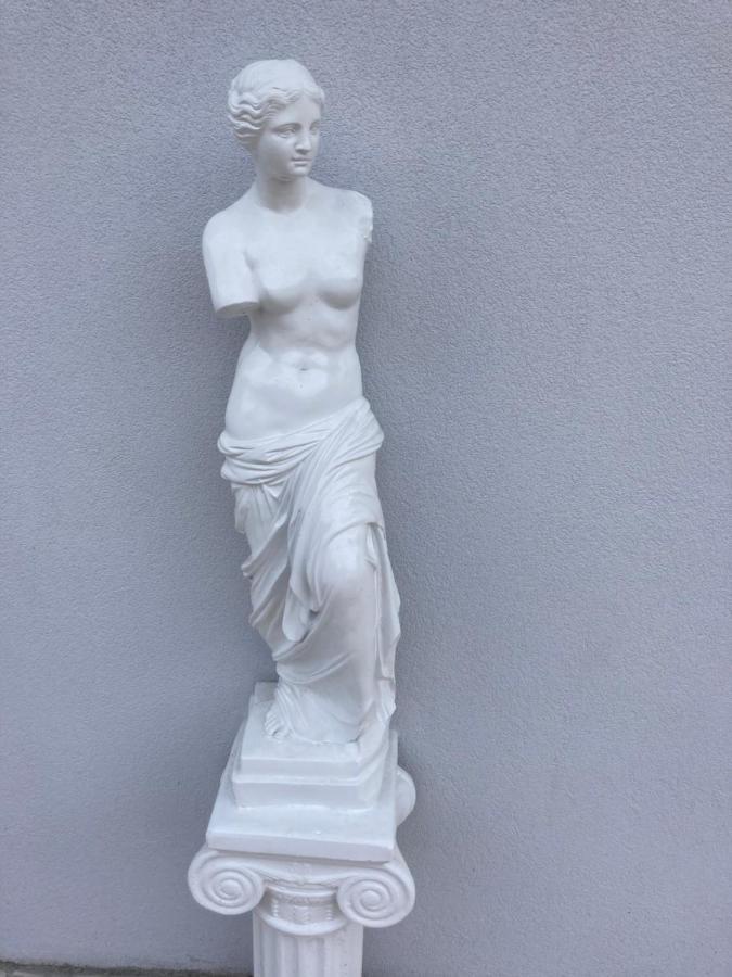 Villa Ulyana Sarti - Ancient Greece In Center Exterior foto